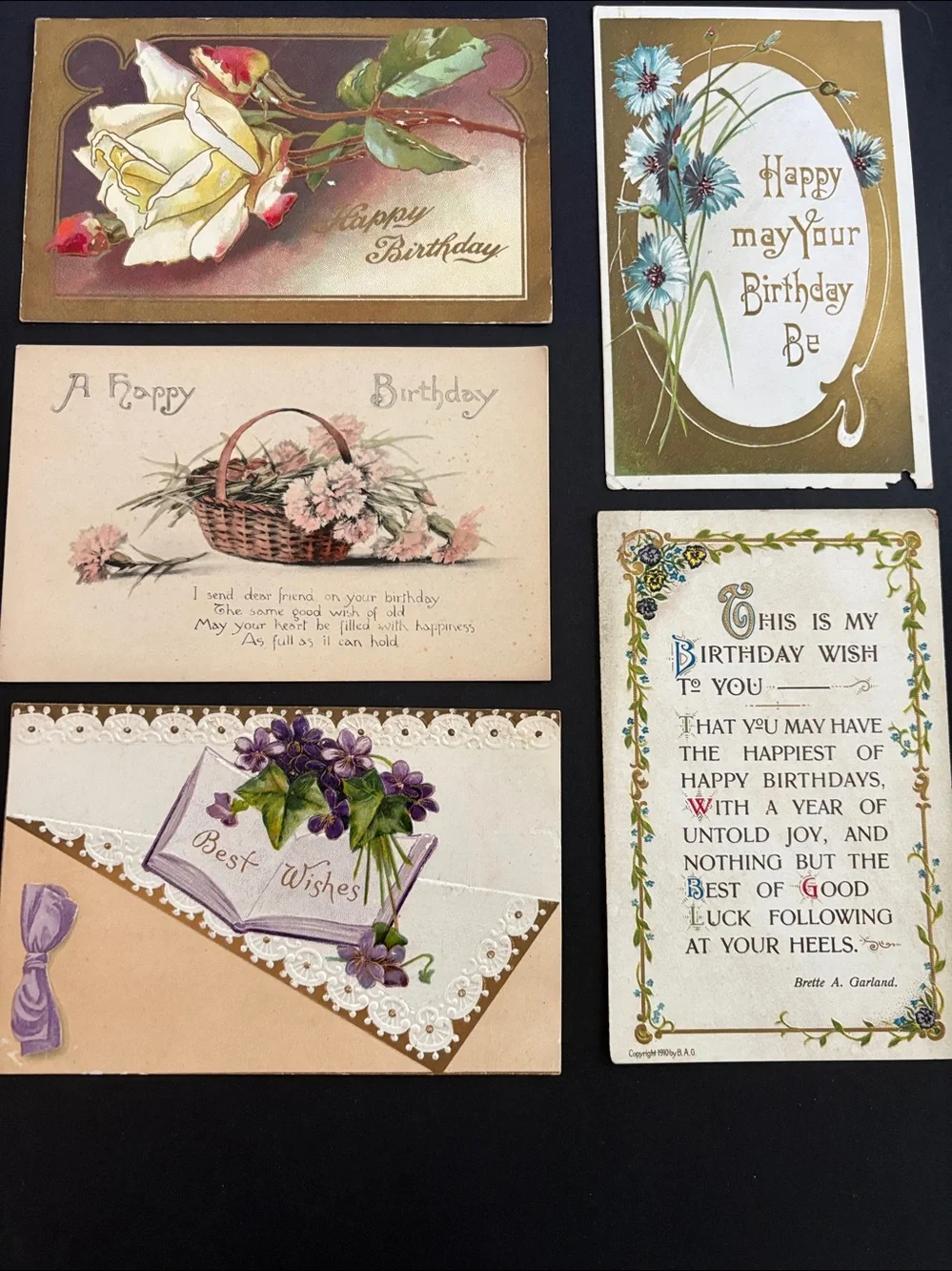 Lot 113: Vintage Happy Birthday Post Cards